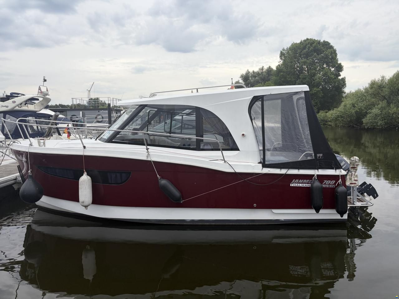 Janmor 700