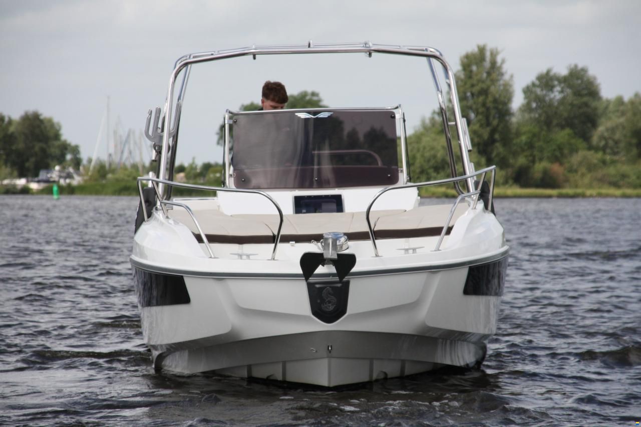 Beneteau Flyer 7.7 Sundeck