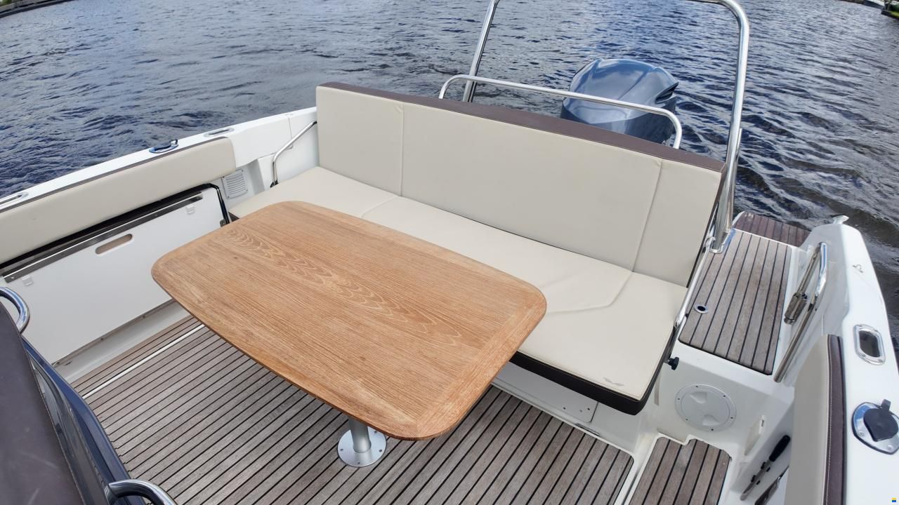 Beneteau Flyer 7.7 Sundeck