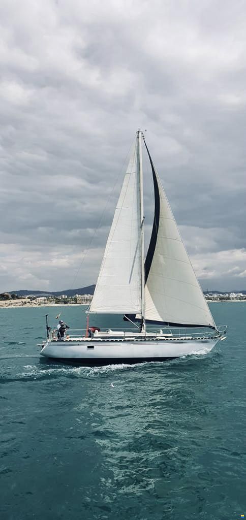 Dufour 4800