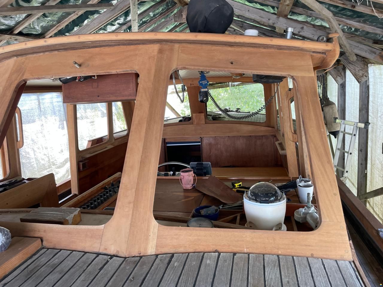 Nauticat 33