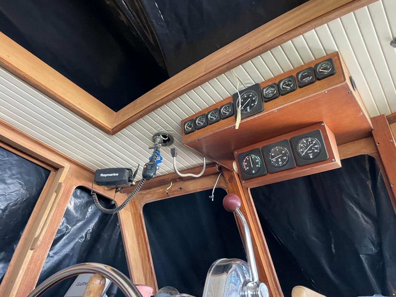 Nauticat 33