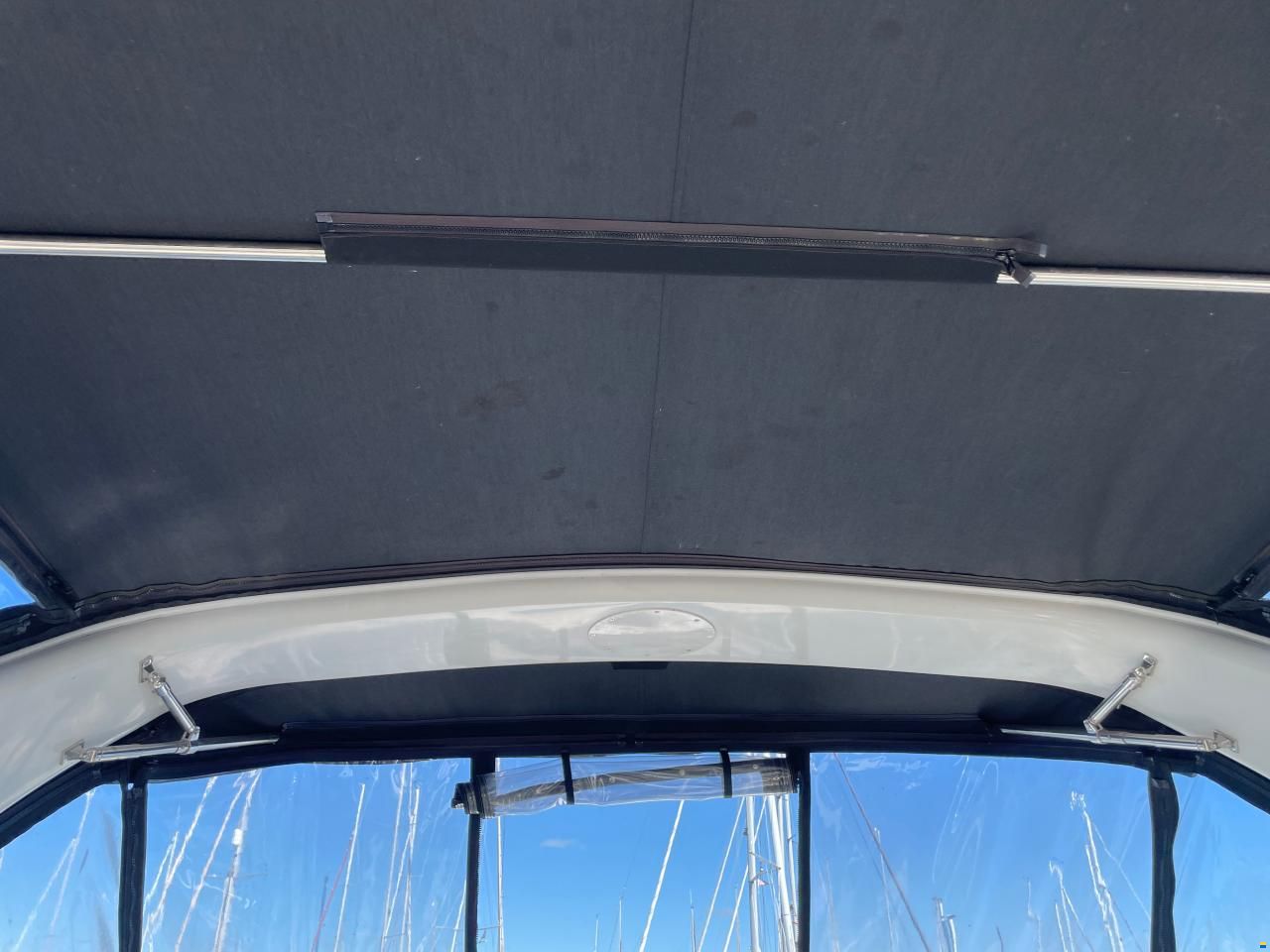 Chaparral 260 signature