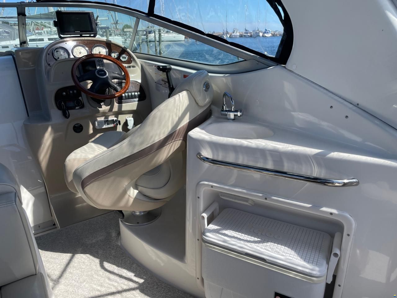 Chaparral 260 signature