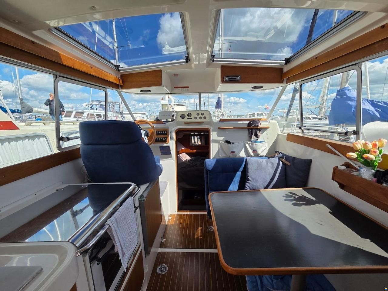 Nimbus 280 Coupe