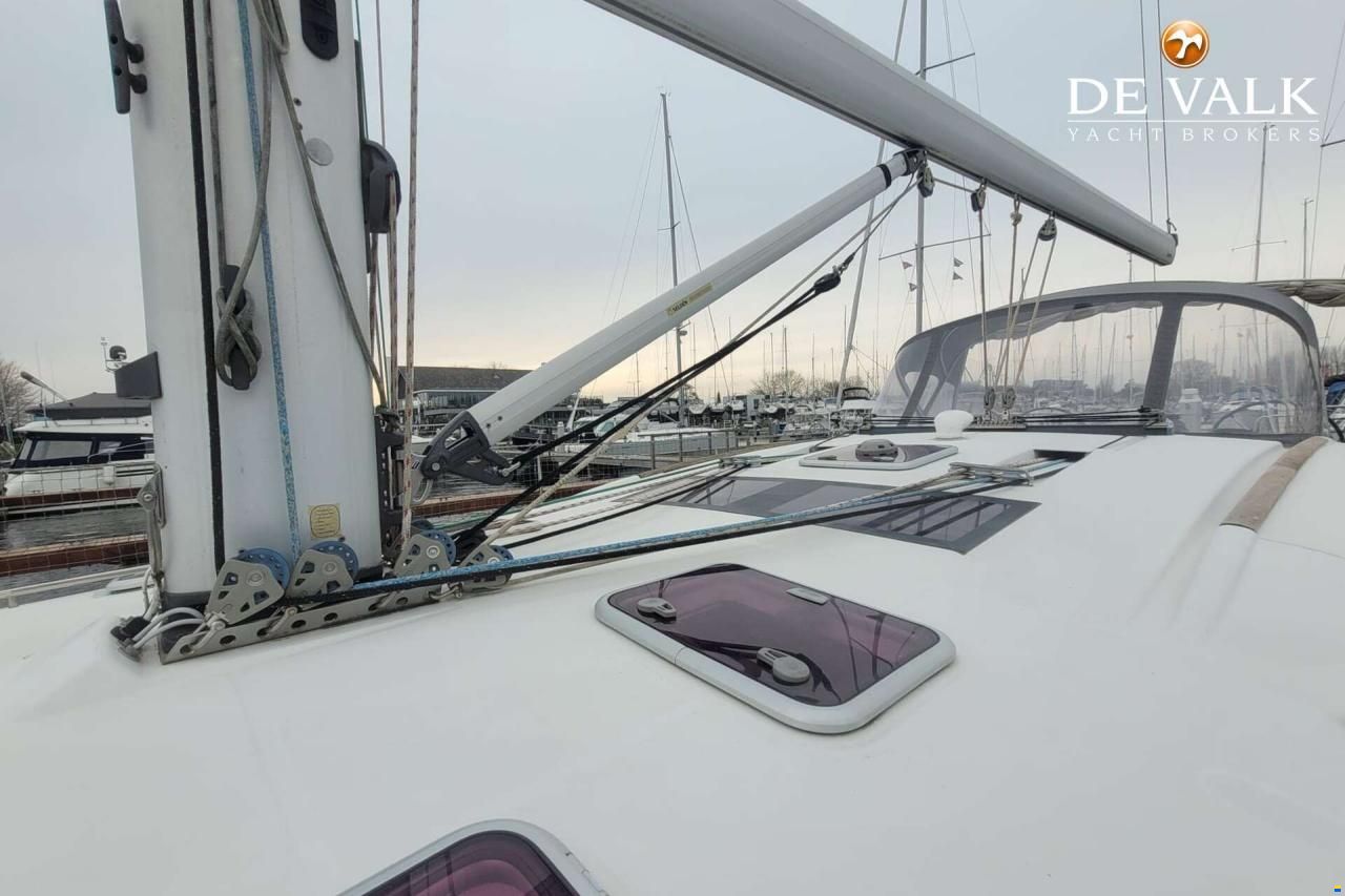 Beneteau Oceanis 54
