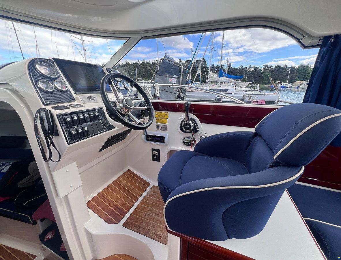Aquador 23 HT