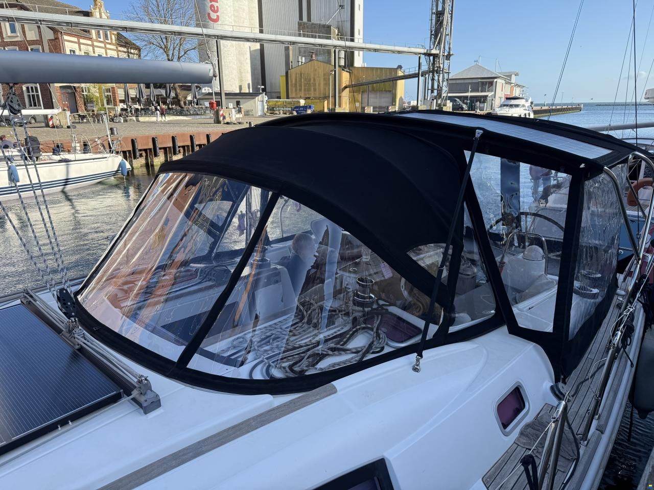 Beneteau Oceanis 40