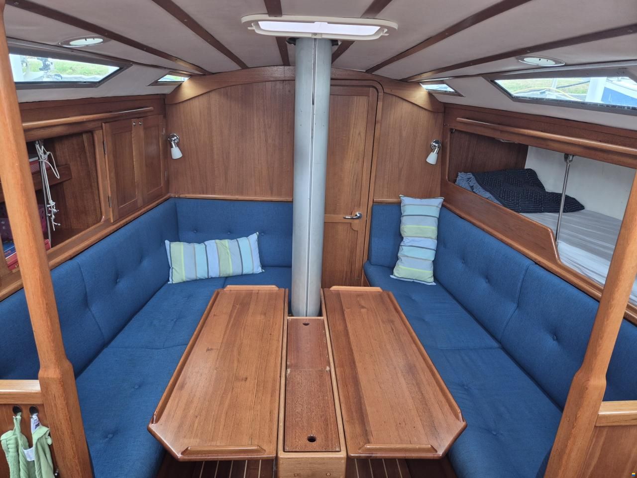 Sweden Yachts C34