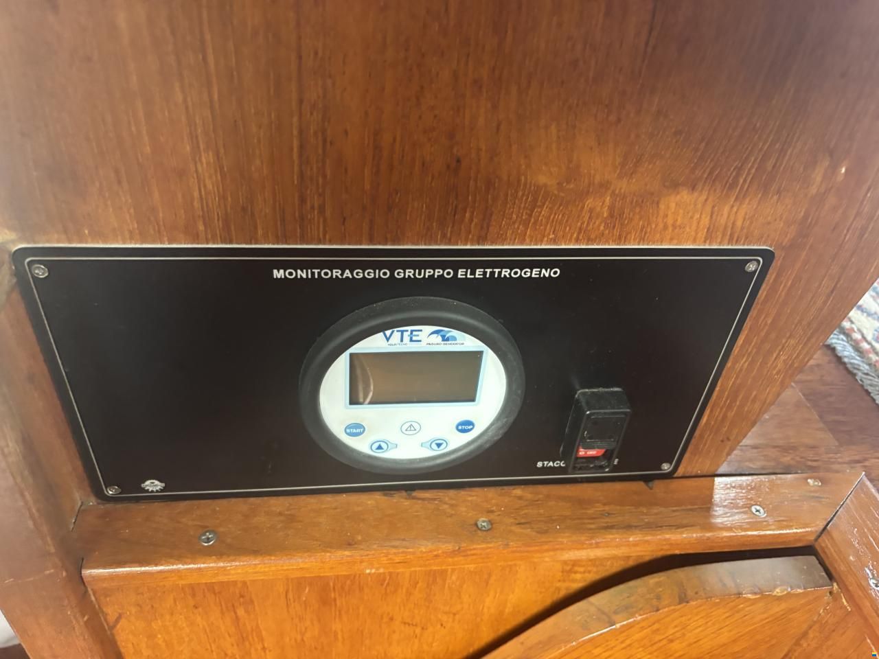 Condor Comtess 44