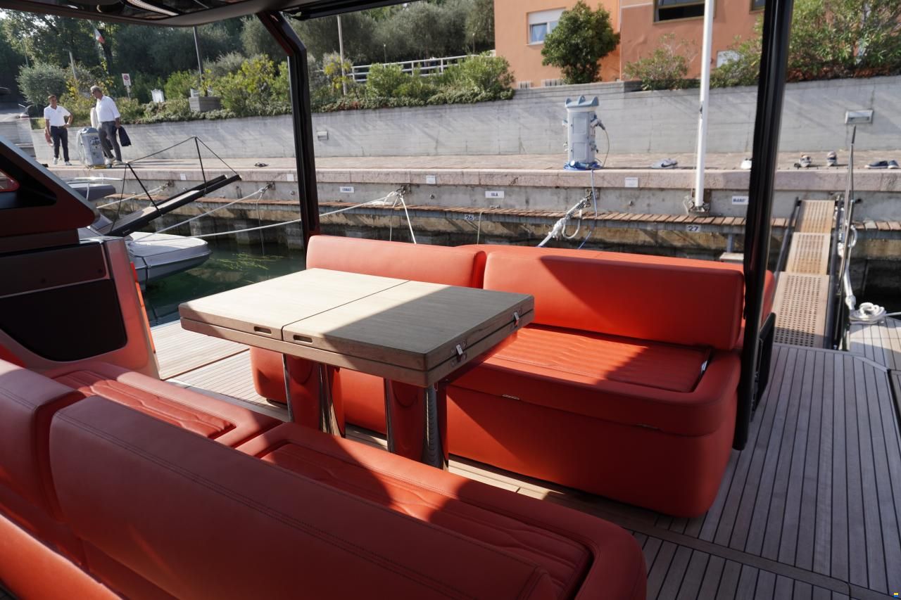 Cranchi A46 Luxury Tender