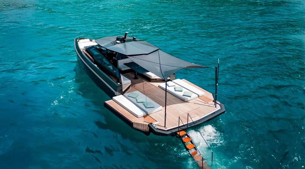 Wally Power 43