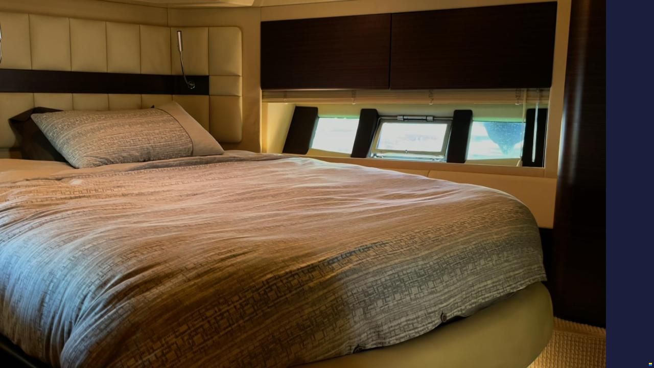 Azimut Flybridge 64
