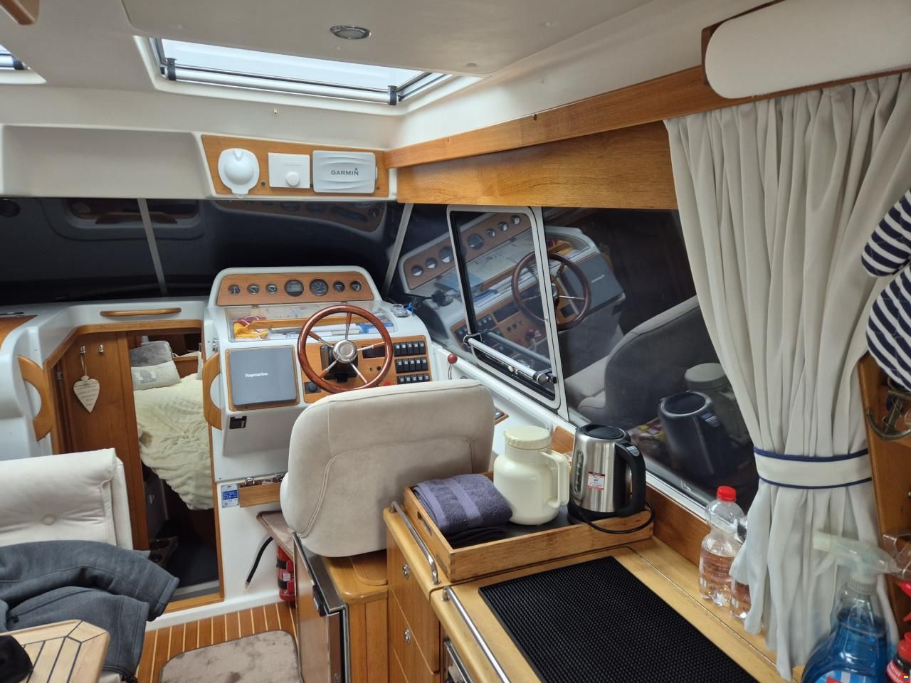 Nimbus 320 Coupe