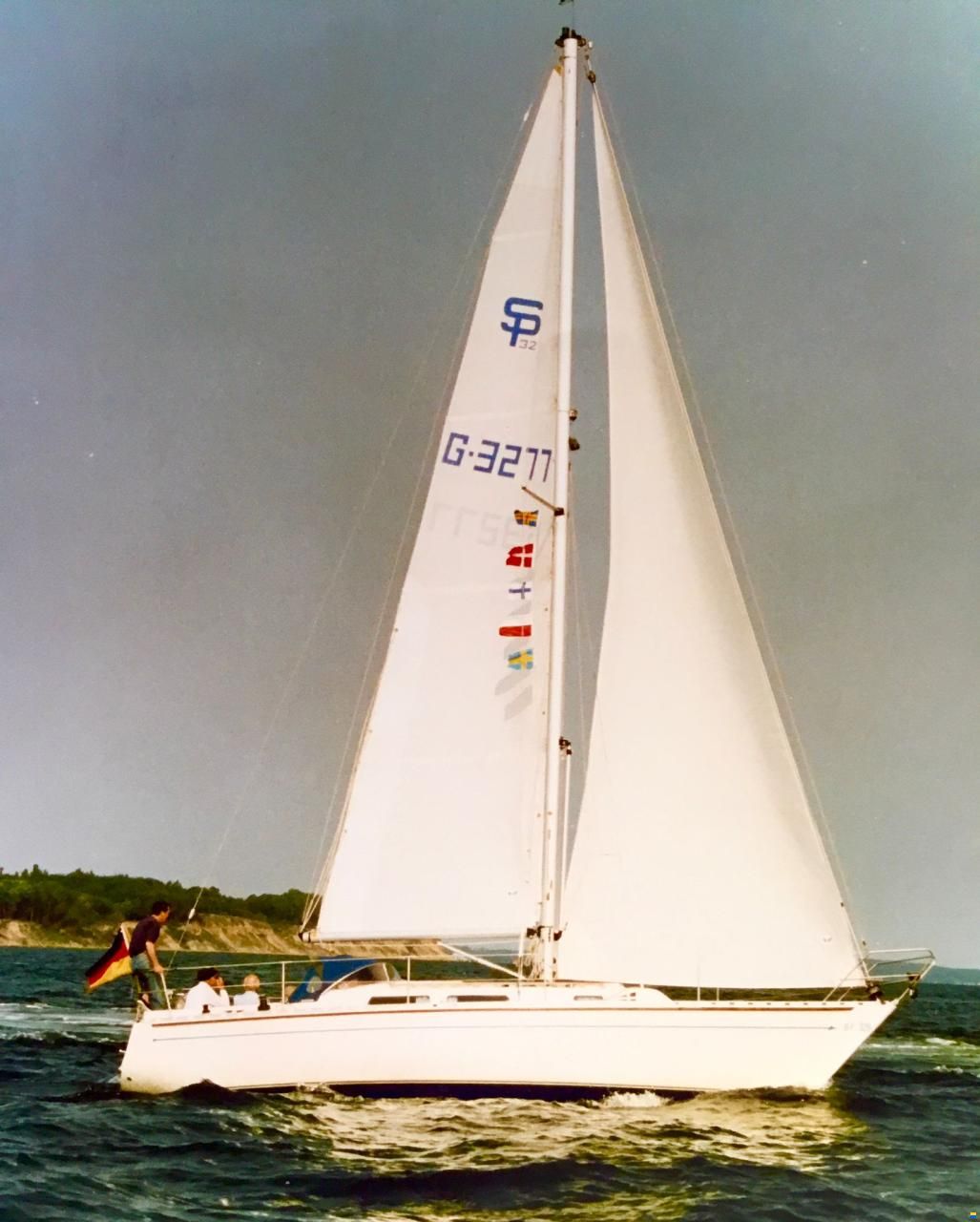 Spirit 32