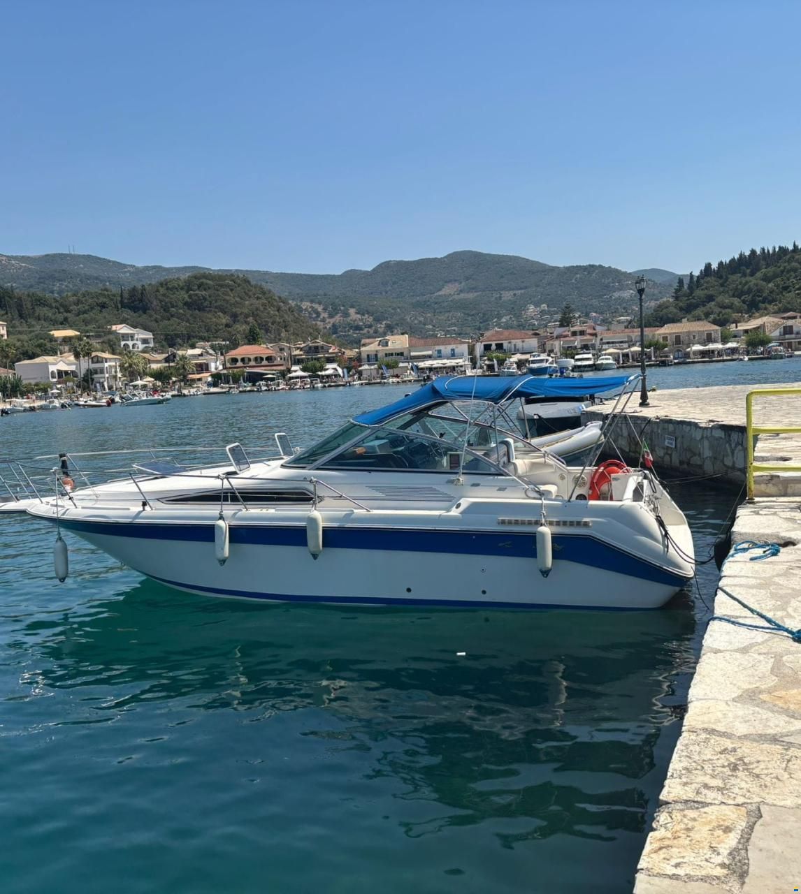 Sea Ray 270 DA
