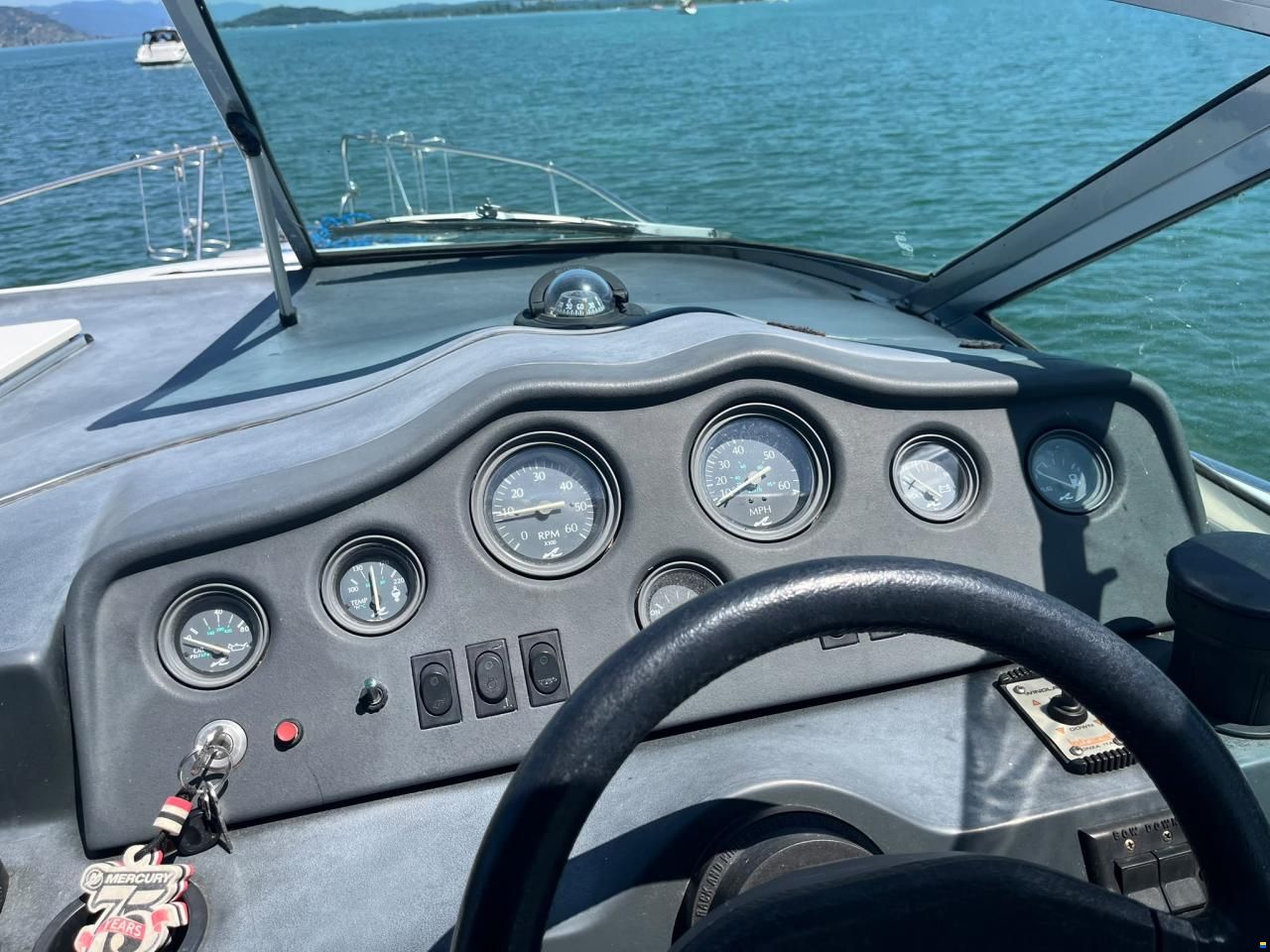 Sea Ray 230 DA LTD
