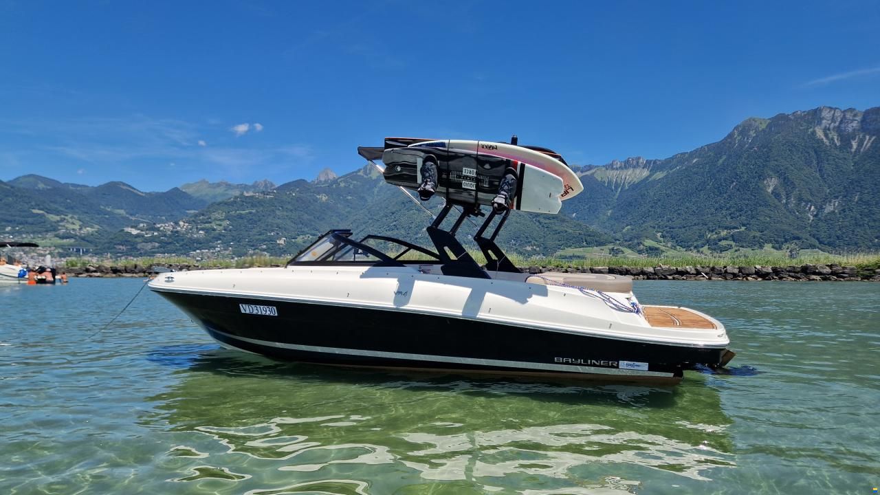 Bayliner VR4