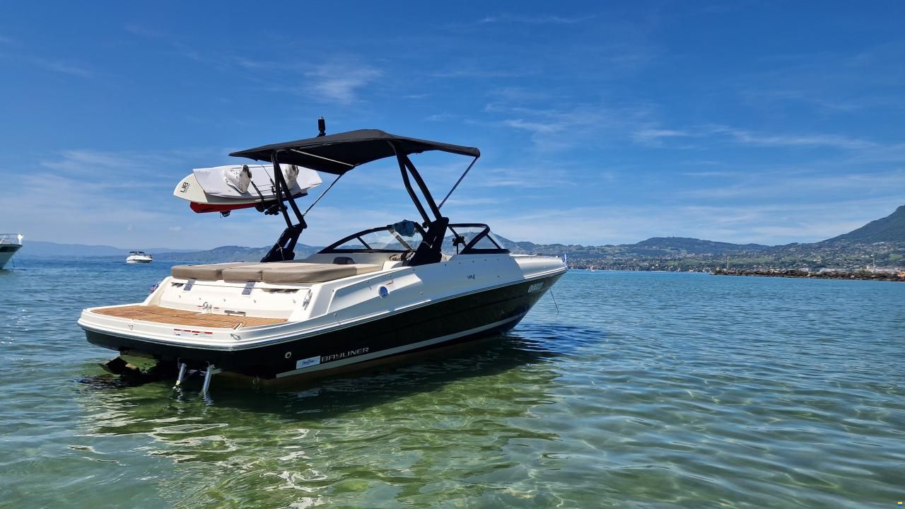 Bayliner VR4