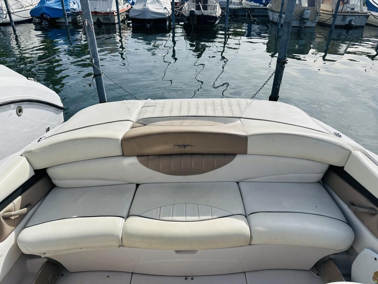 Four Winns Horizon 200