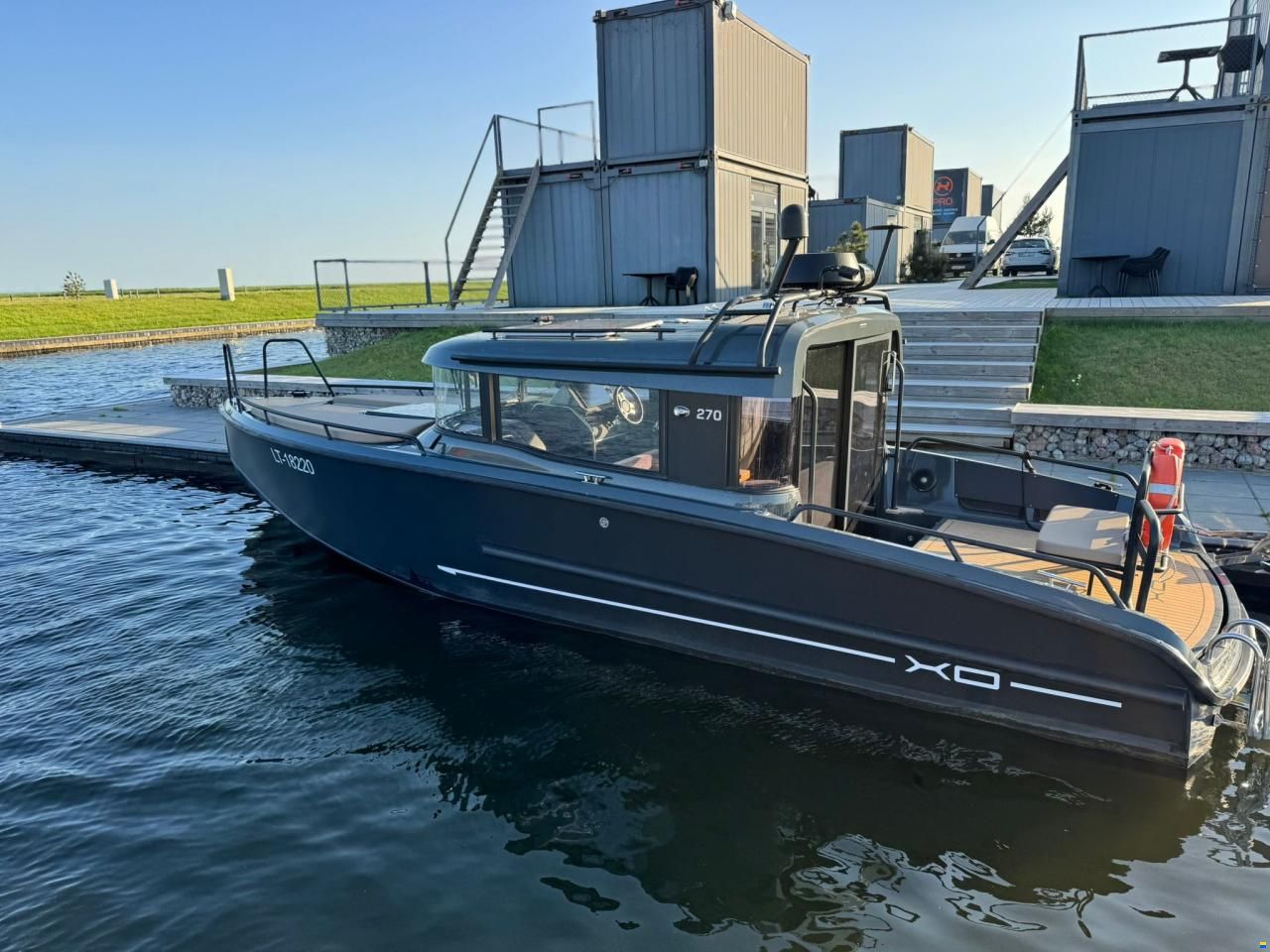 XO Boats 270