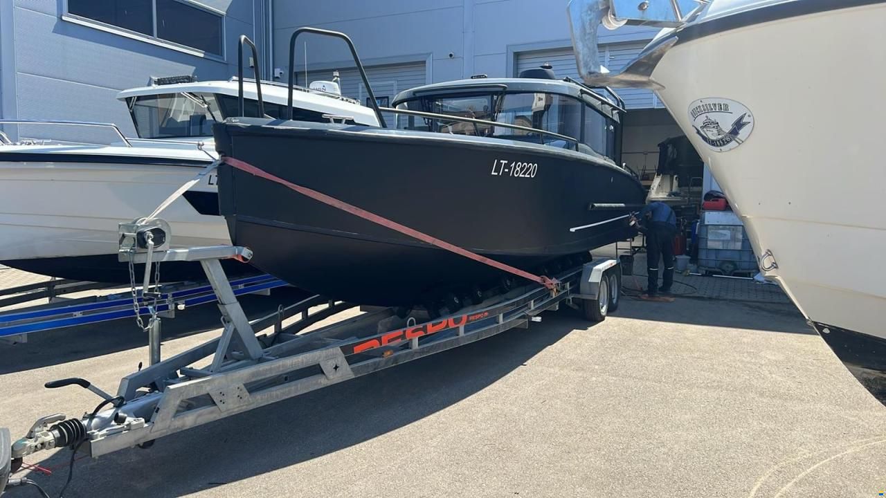 XO Boats 270