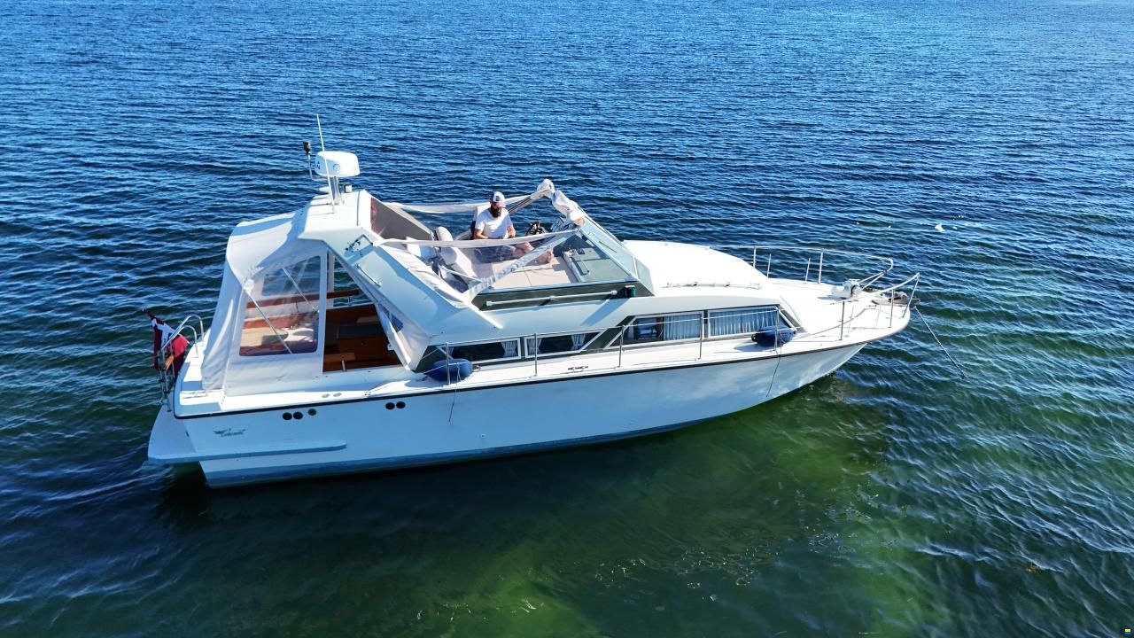 Coronet Oceanfarer 32 Wing