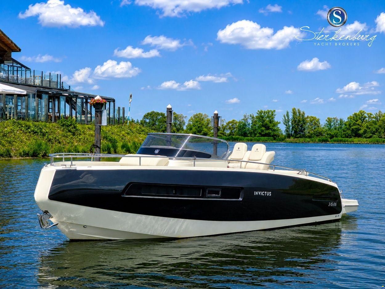 Invictus 280 GT