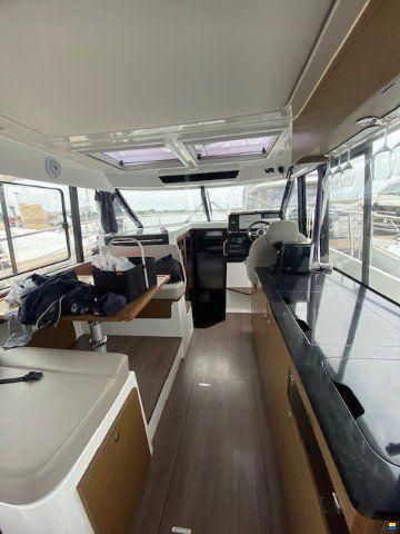 Jeanneau MERRY FISHER 1095