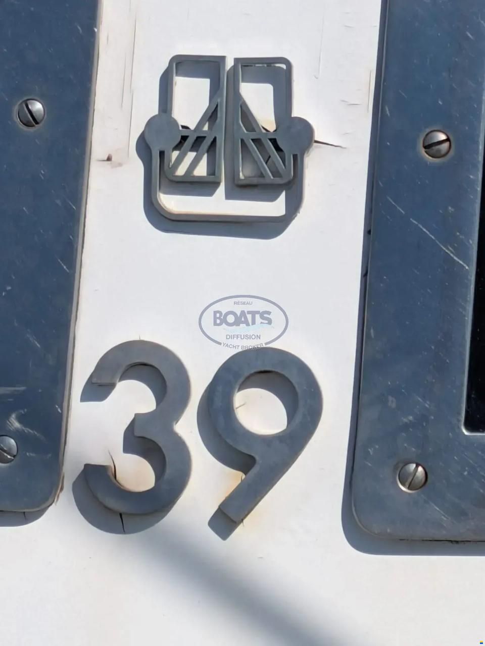 Dufour 39