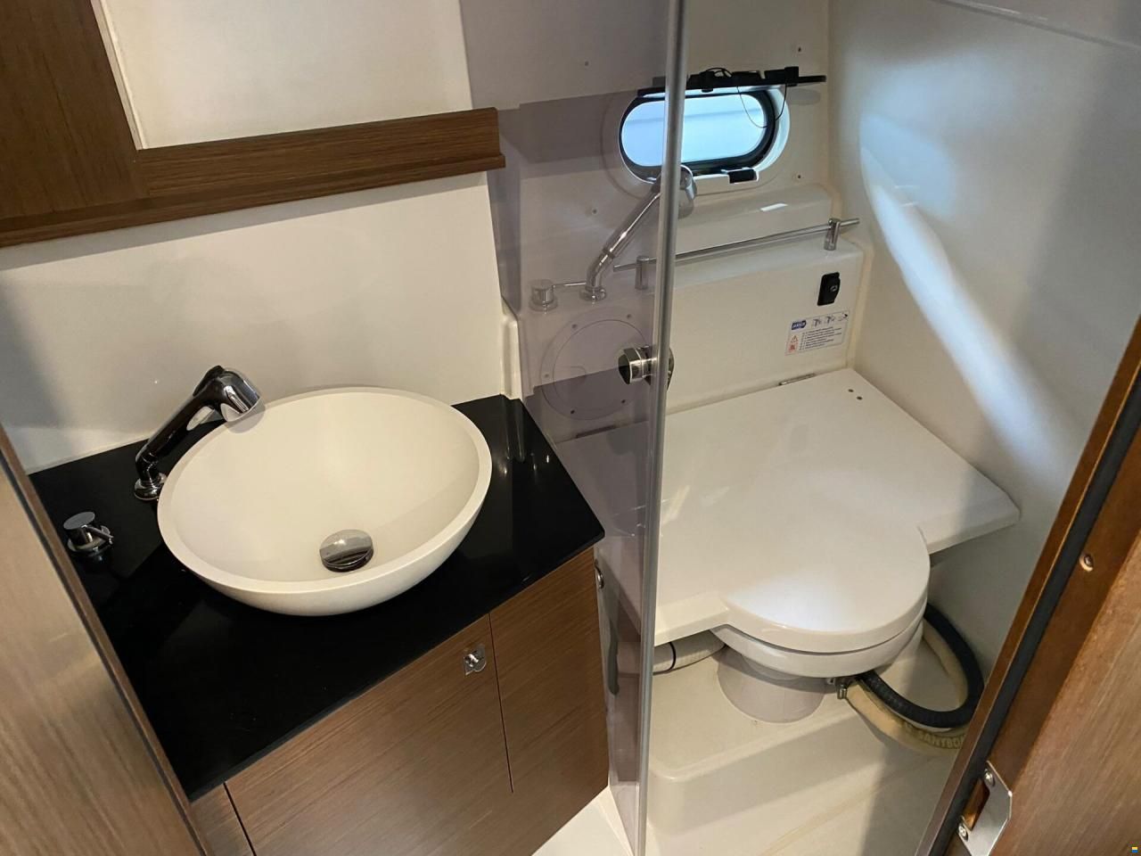 Jeanneau CC 9.0 WA