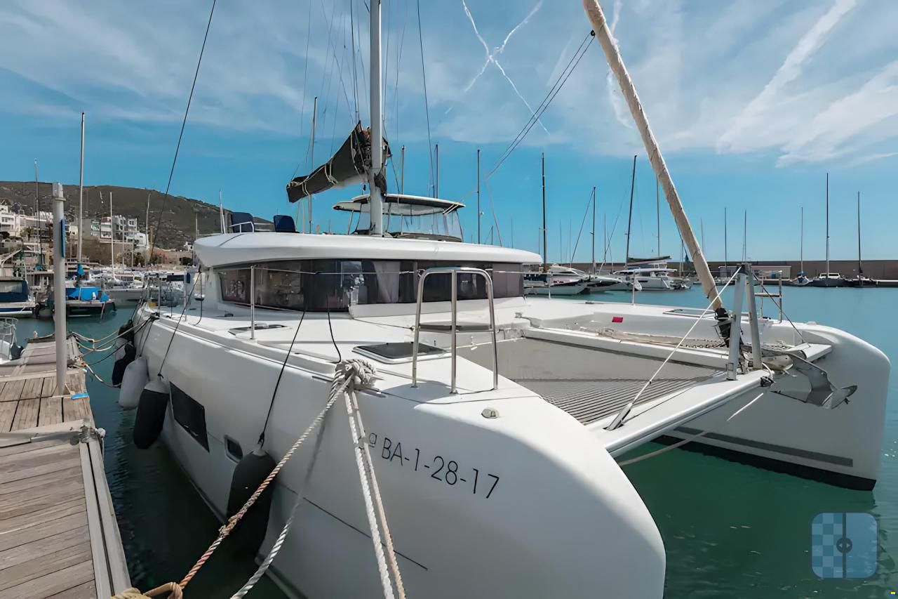 Lagoon 42