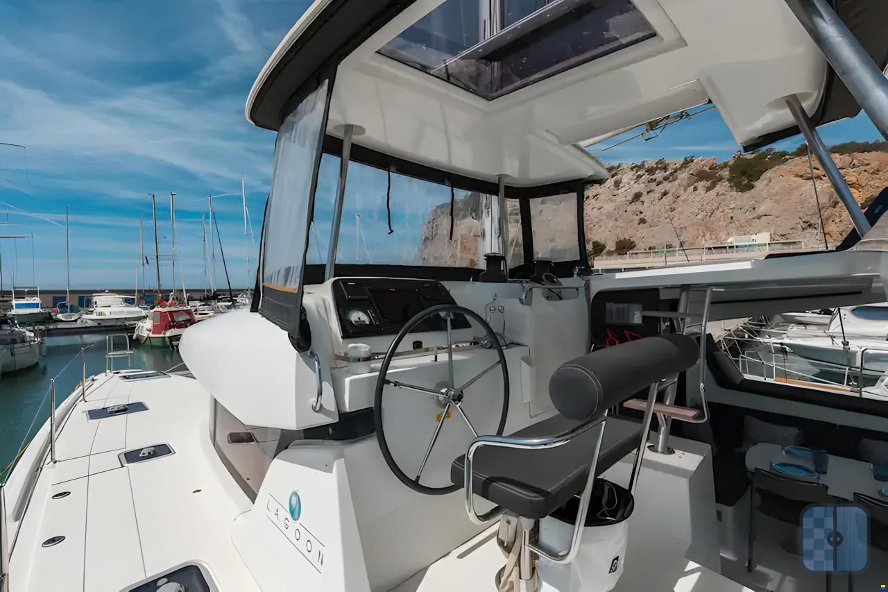 Lagoon 42