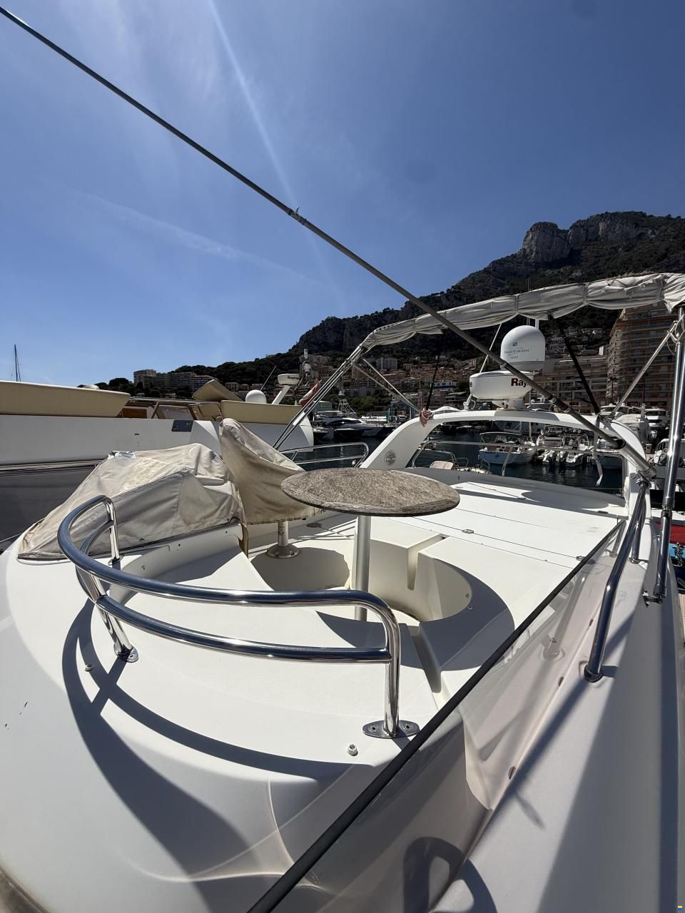 Beneteau Antares 36