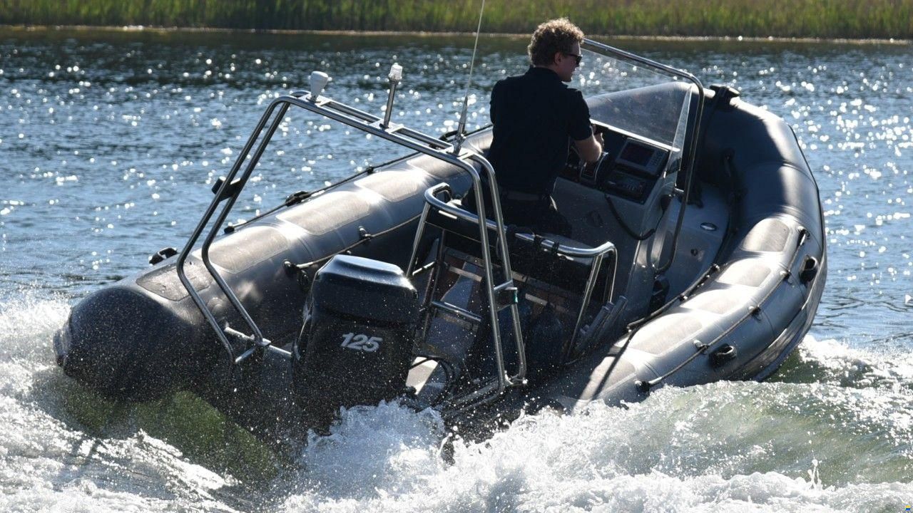 Valiant DR 570