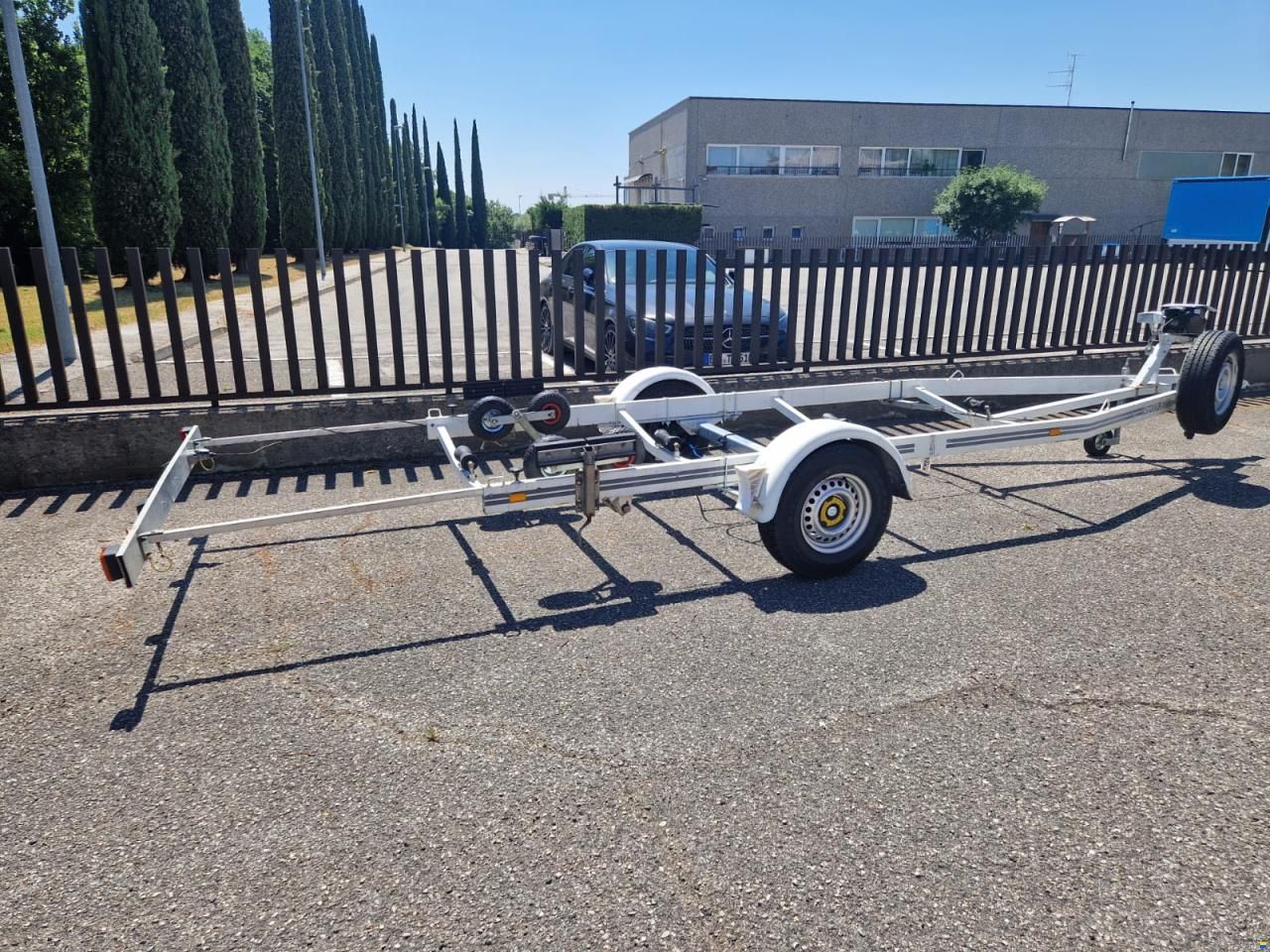 Stöger 1800kg Stöger Motorboottrailer