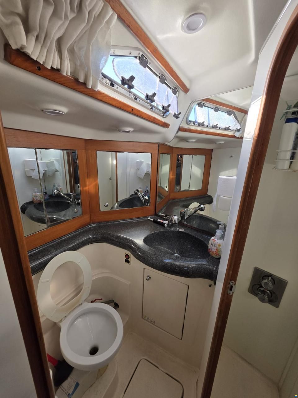 X-Yachts 562