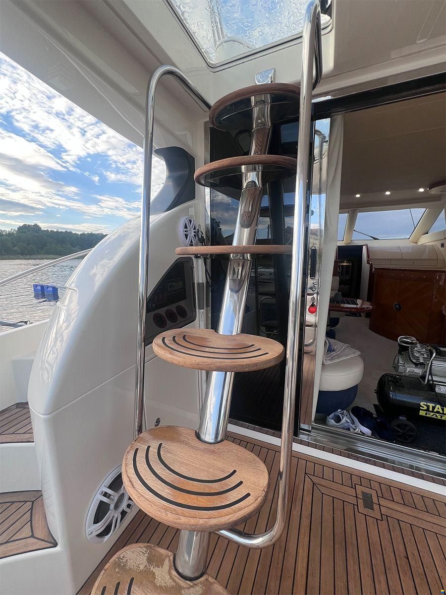 Azimut 52 Flybridge