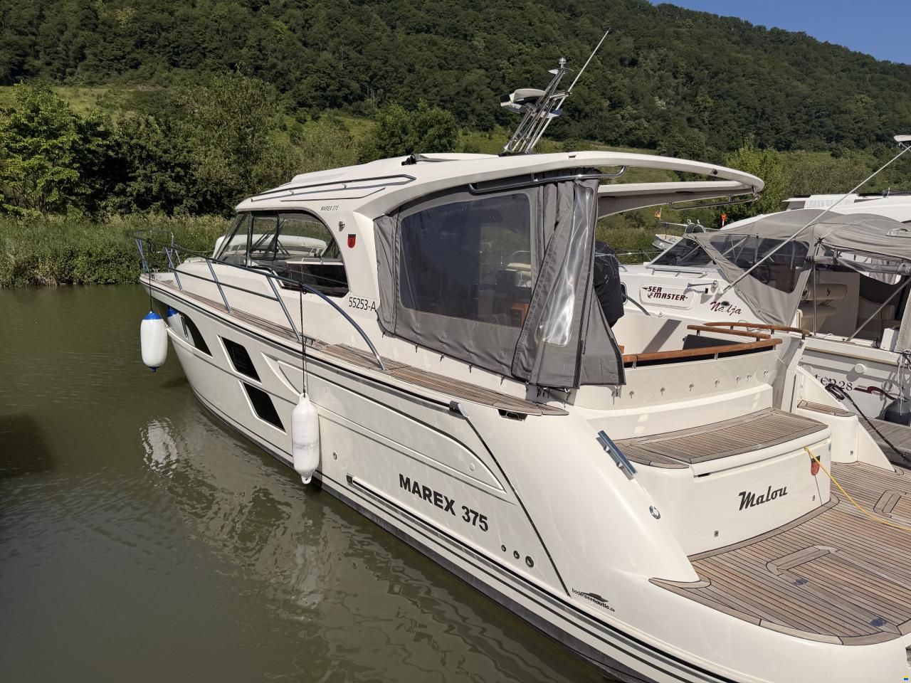 Marex 375