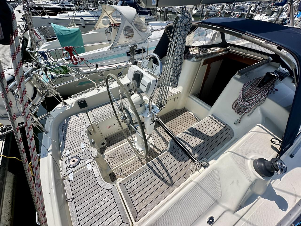 Hanse 341