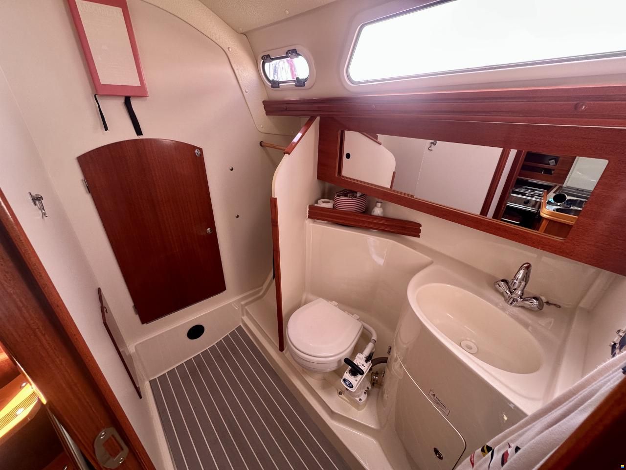 Hanse 341