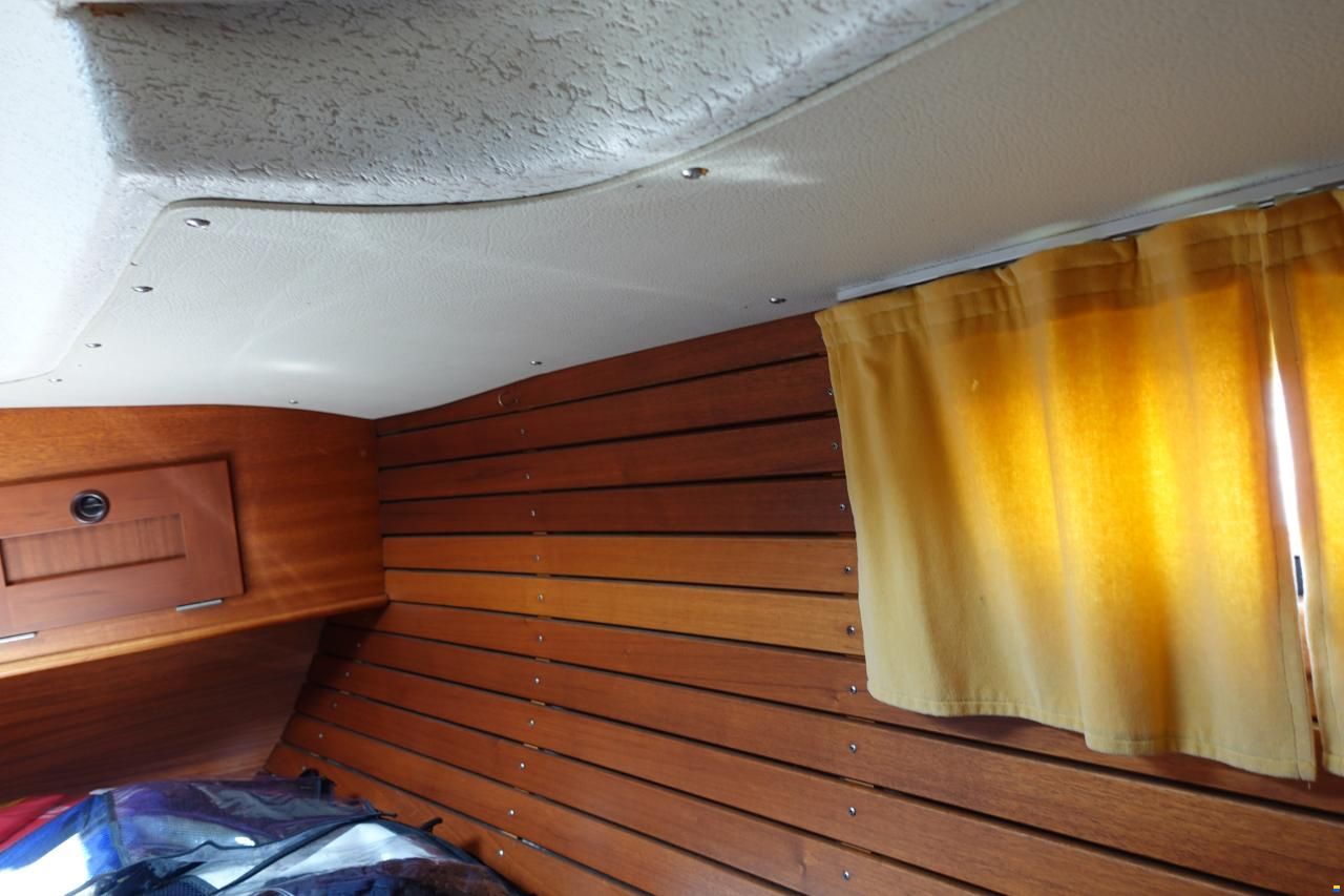 Hallberg-Rassy 352