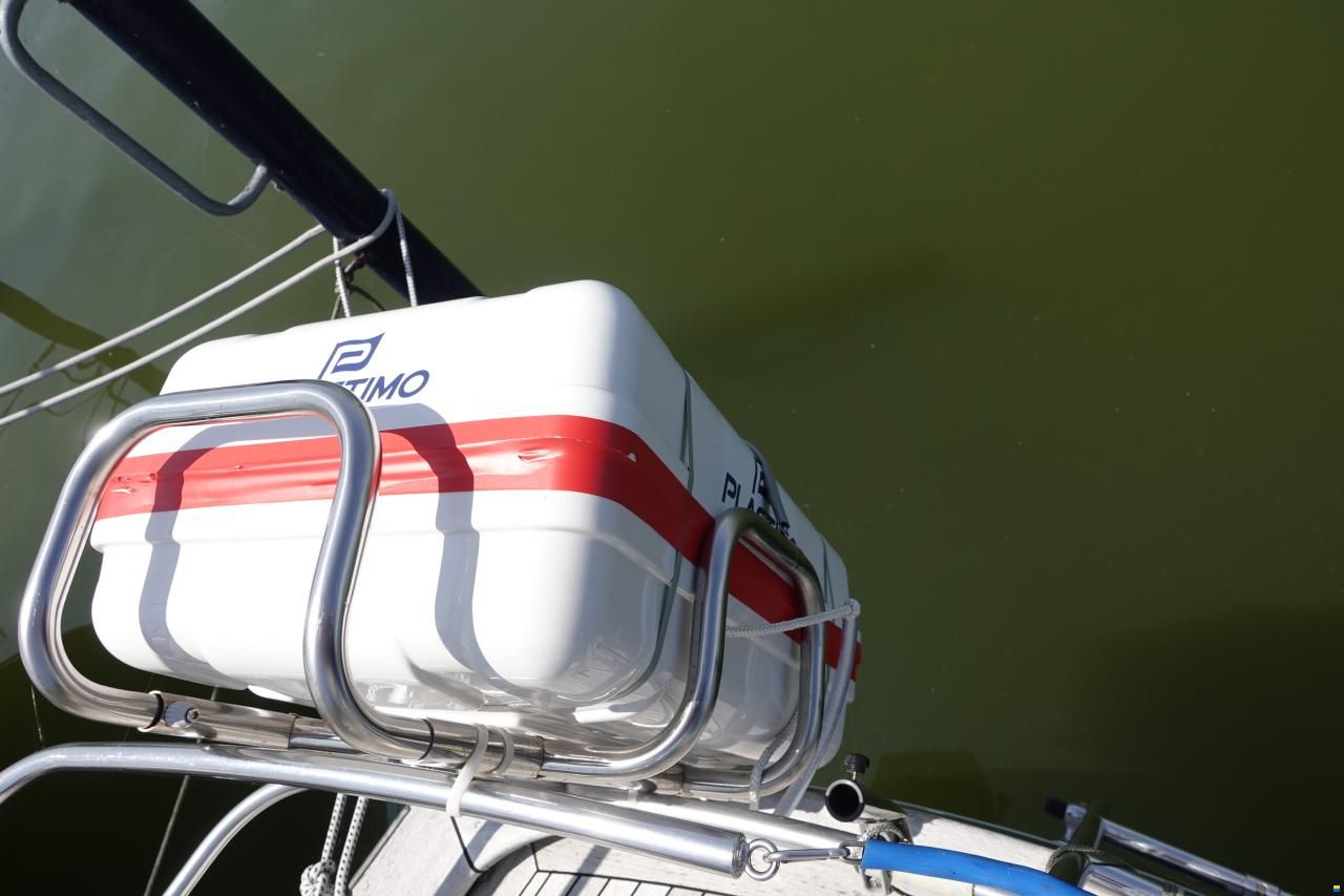 Hallberg-Rassy 352