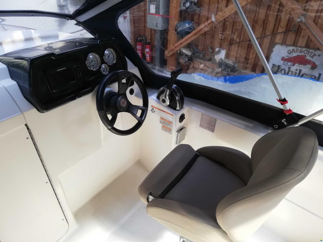 Quicksilver 455 Cabin