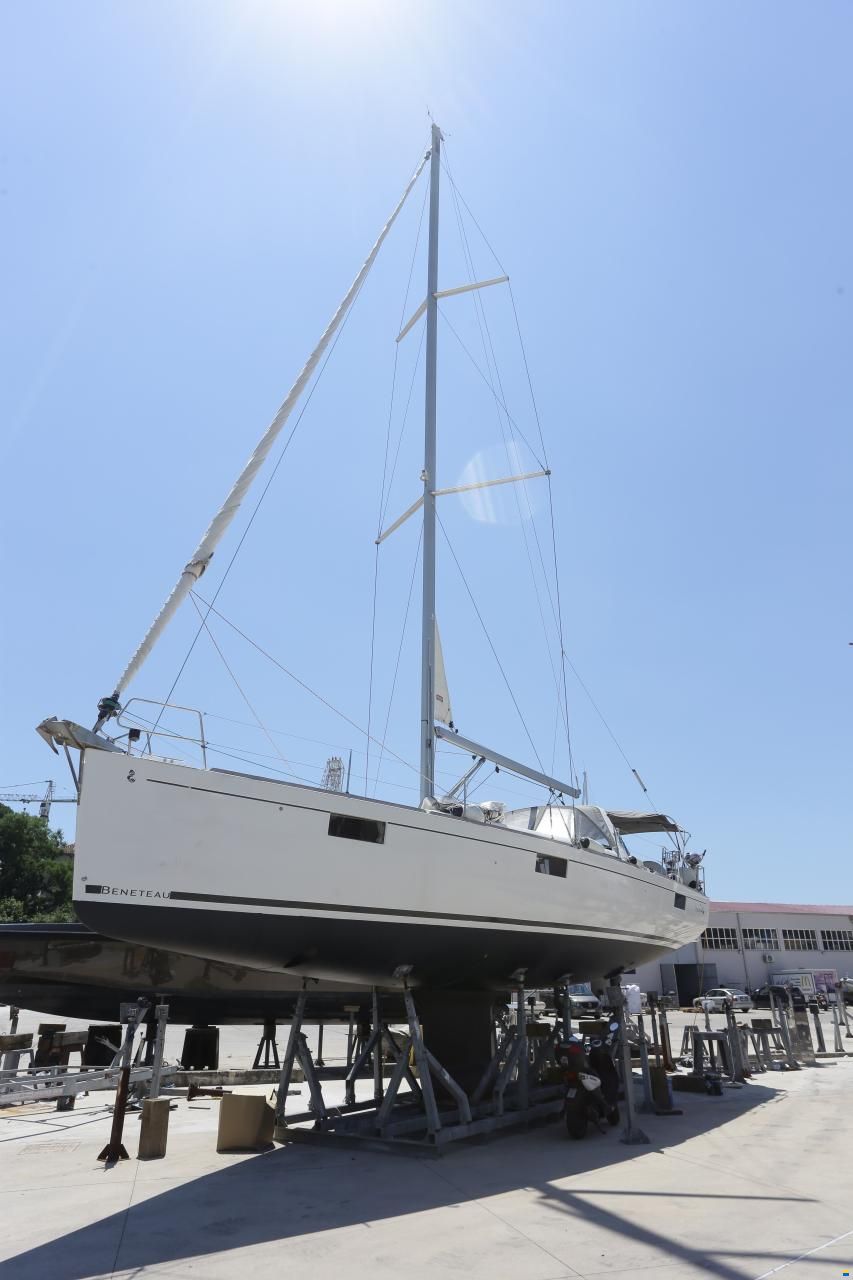 Beneteau Oceanis 48
