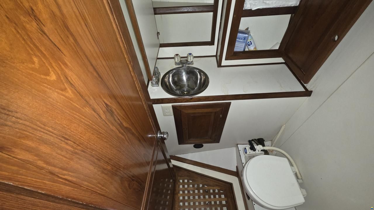 Jason Marine Pilothouse cruiser 45 ft
