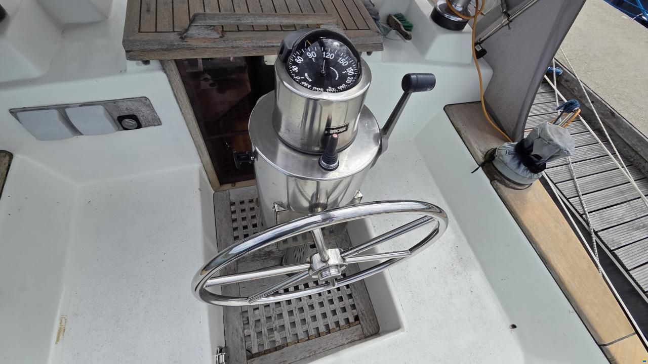 Jason Marine Pilothouse cruiser 45 ft