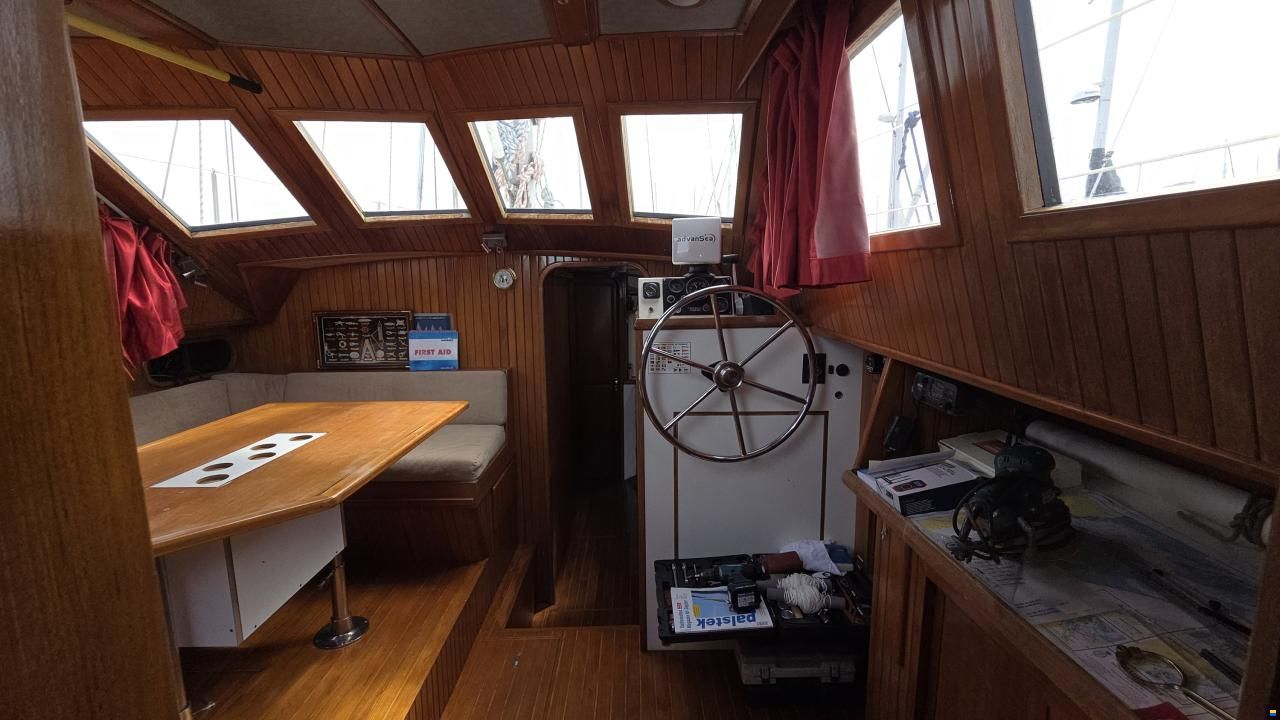 Jason Marine Pilothouse cruiser 45 ft