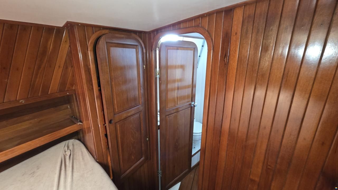 Jason Marine Pilothouse cruiser 45 ft