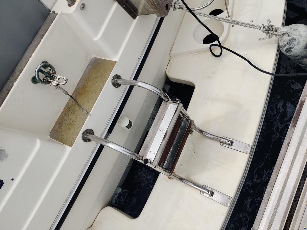 Fairline Carrera 24